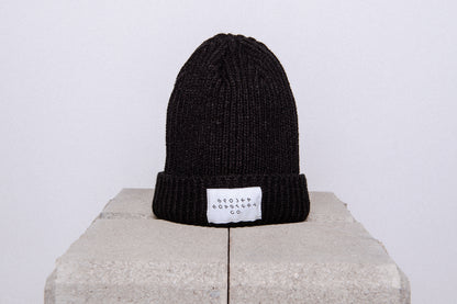 Notched cap